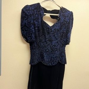 McClintock stunning black velvet backless dress with navy beaded top. Size 8